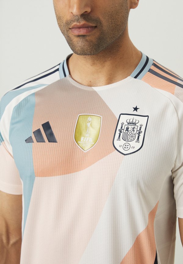 SPAIN 2025 AWAY AUTHENTIC  - Club wear4