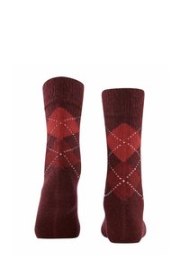 Calze di cotone bordeaux con un motivo a maglia testurizzato, pattern argyle in tonalità più scure e linee bianche di accento per un tocco di dettaglio in più.