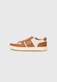 Tossud - brown