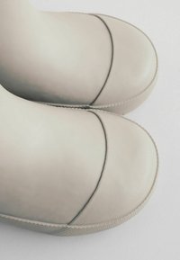 Next YOUNGER - Botas de agua - neutral plain