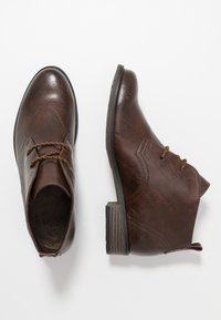 Marco Tozzi Botines bajos - brown