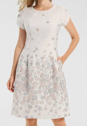 Freizeitkleid - pink