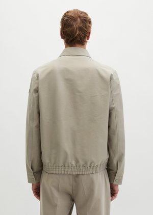 Marc O'Polo, MOP X DFB TRAVEL COLLECTION SHIRT JACKET STYLE - Letná bunda - frozen taupe