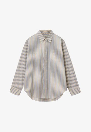 Langärmeliges Hemd mit Knopfleiste, blau-weißen und gelben Vertikalstreifen und einer Brusttasche, flach auf einem weißen Hintergrund liegend.