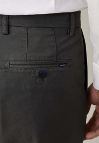 Hackett London TEXTURED - Chino - deep green