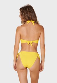 Pain de Sucre FABIA - Bikiniöverdel - yellow