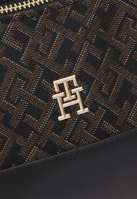 Tommy Hilfiger - Torebka