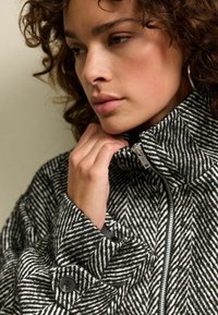 Next Könnyű dzseki - monochrome herringbone