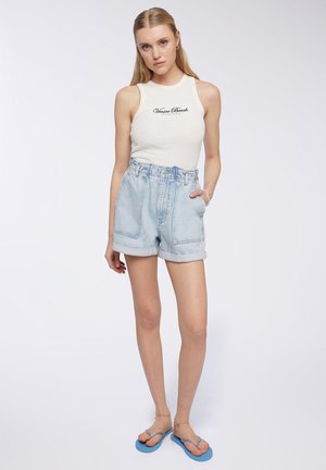 Terranova, PAPERPAG ACID WASH - Shorts di jeans - blu denim chiaro