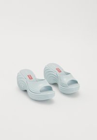 MELISSA QUANTUM PLATFORM X DIESEL AD. - Natikače na petu - light blue