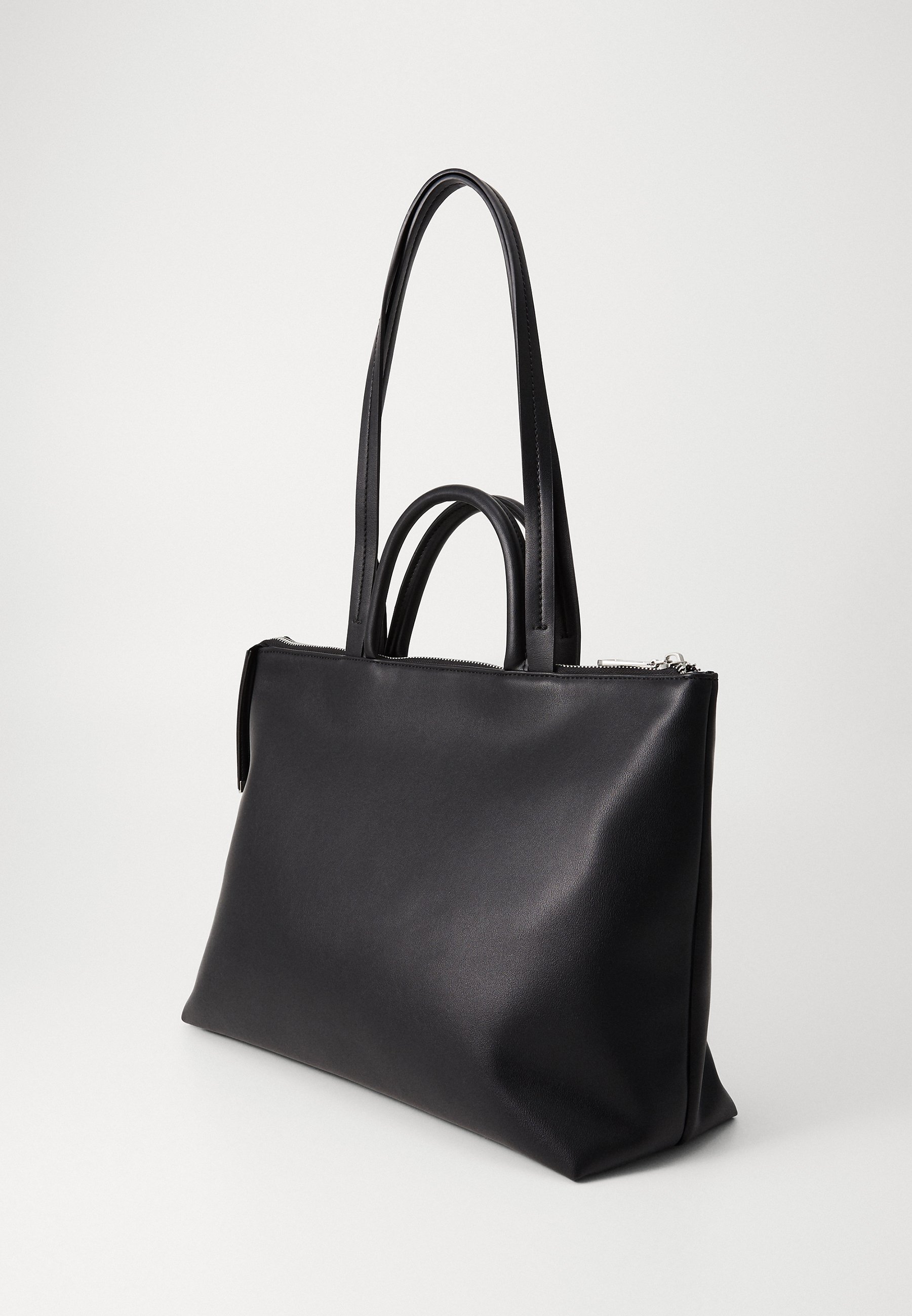 LEATHER TOTE BAG まとめ REPLAY 黒 RePLAY / LEATHER TOTE BAG _黒_まとめ 【公式通販】