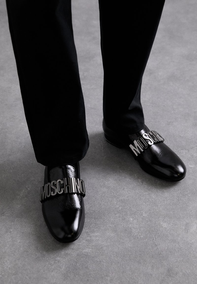 MOSCHINO SCARPA UOMO - Polobotky - nero