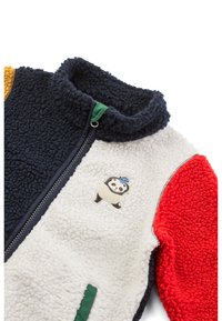 Fleecejakke med fargeblokkdesign i marinblått, hvitt og rødt. Har panda-broderi, høy krage og glidelås.
