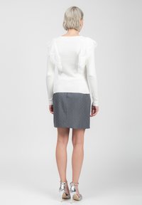 INFLUENCER INSERTS - Maglione - milk
