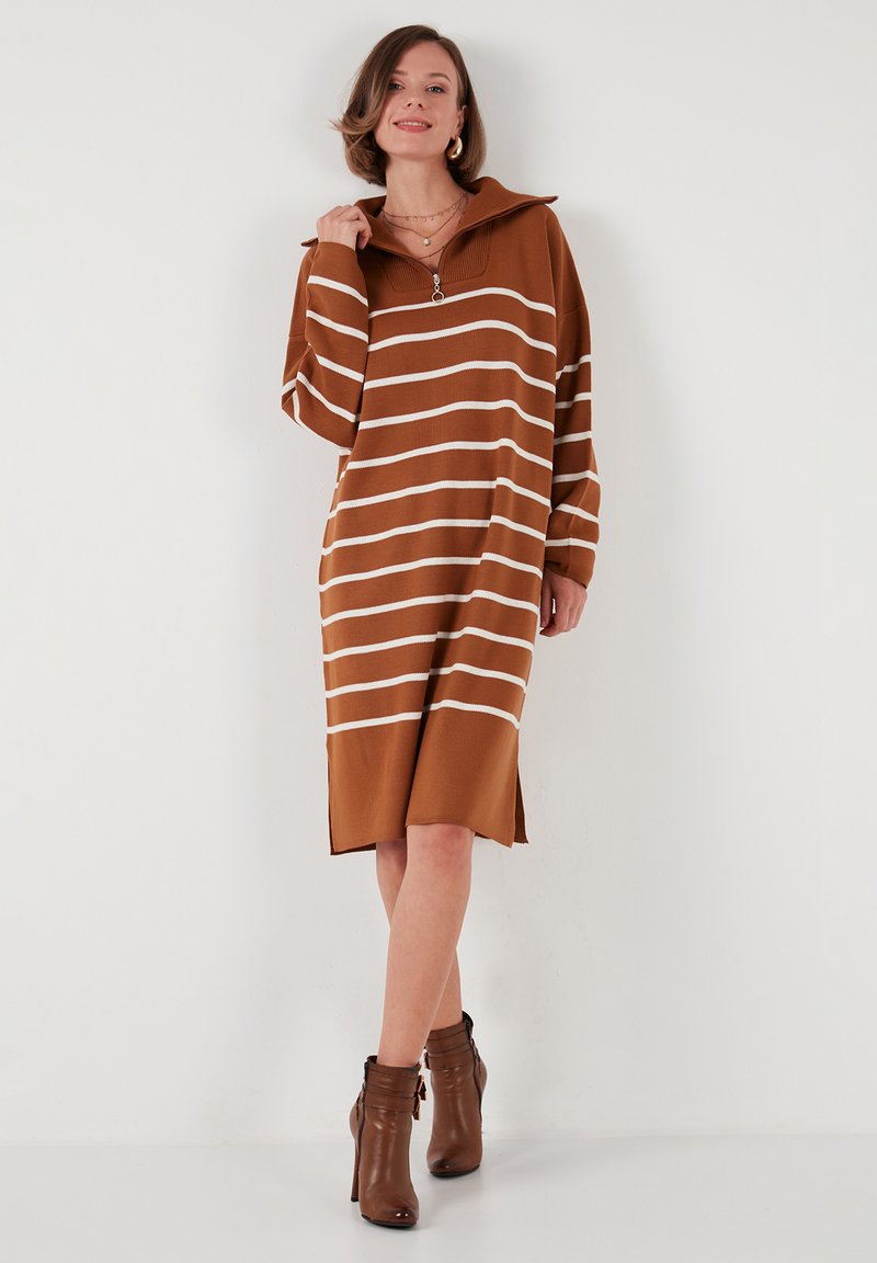 LELA REGULAR FIT - Sarafanas - d brown l stone