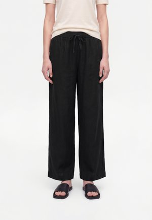 New Look Curves, CURVES WIDE LEG - Pantalon classique - black