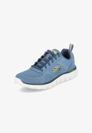 Hellblaues Sportschuh mit Mesh-Obermaterial, marineblauen Akzenten und weißer Sohle. Verfügt über ein Schnürdesign und ein Logodetail an der Seite.