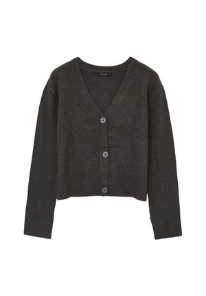 Cardigan corto grigio scuro con scollatura a V, maniche lunghe e cinque bottoni frontali. Realizzato in un morbido materiale a maglia testurizzato.