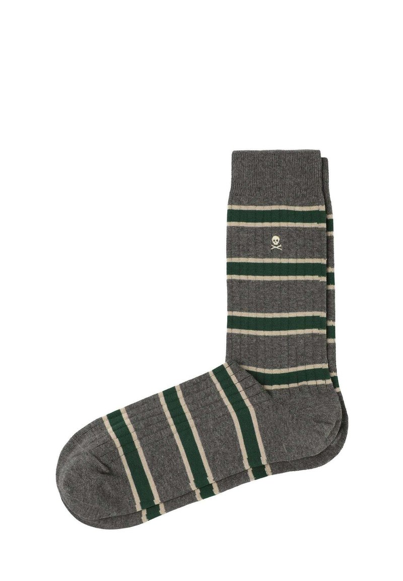 Graue gerippte Socken mit horizontalen Streifen in Grün und Creme. Mit einem kleinen Totenkopf-Logo in der Nähe des Bündchens. Hergestellt aus einem weichen, dehnbaren Material.