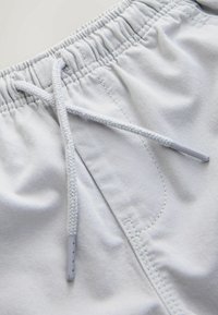 Niet geselecteerd, grey