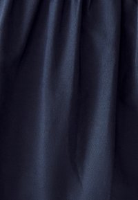 Unselected, navy blue