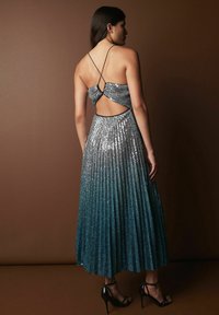 Next SEQUIN OMBRE - Robe de cocktail - silver