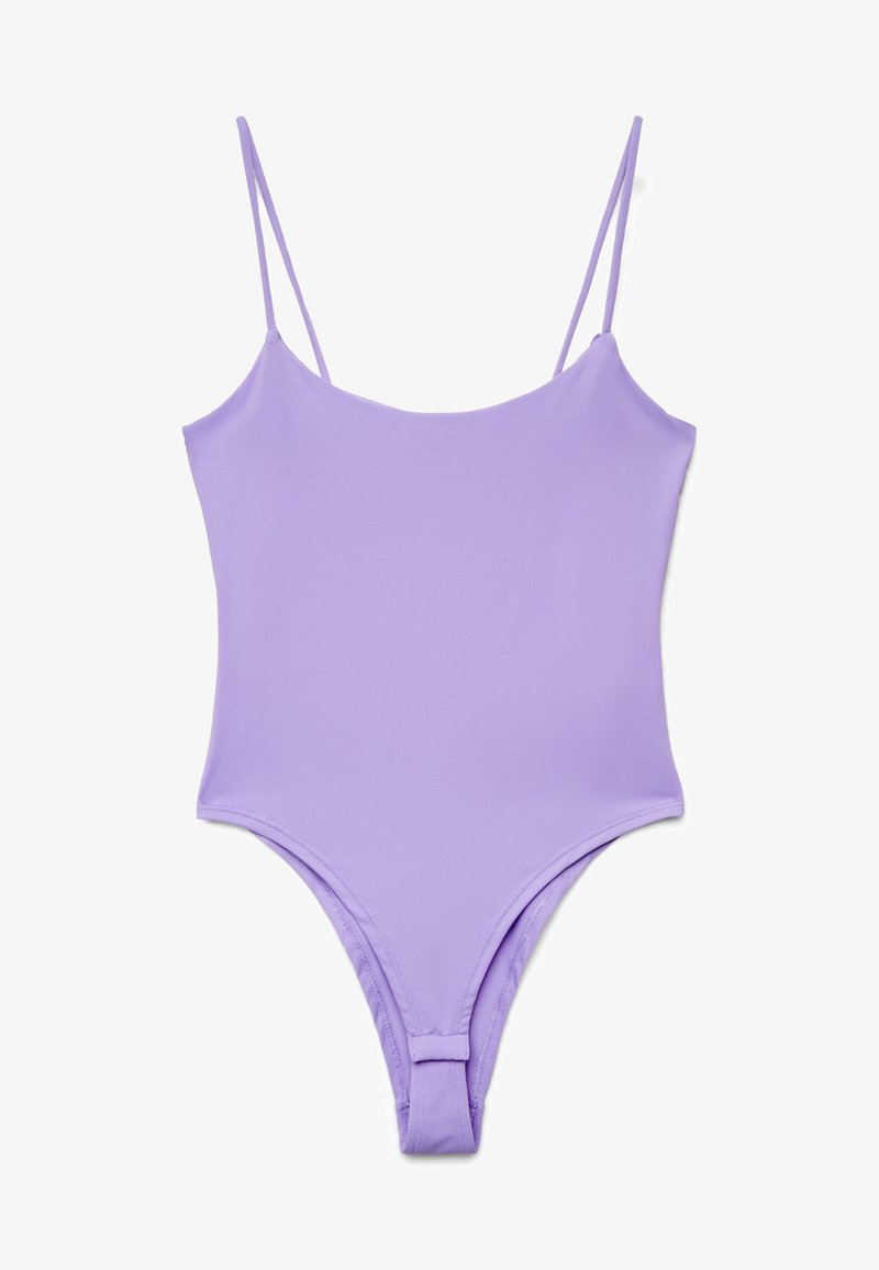 Costume intero lilla con sottili spalline a spaghetti e scollo rotondo, disteso su uno sfondo bianco.