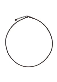 Collana choke in metallo nero con una superficie liscia e setosa, dotata di un'estensione a catena per una lunghezza regolabile e un design minimalista.