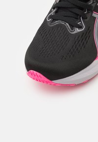 ASICS GEL-KAYANO 30 - Scarpe da corsa su strada - black/lilac hint