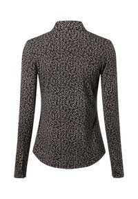 Bluzka z długim rękawem z czarnego materiału w drobny kremowy wzór kwiatowy, z kołnierzykiem i dopasowanym krojem.