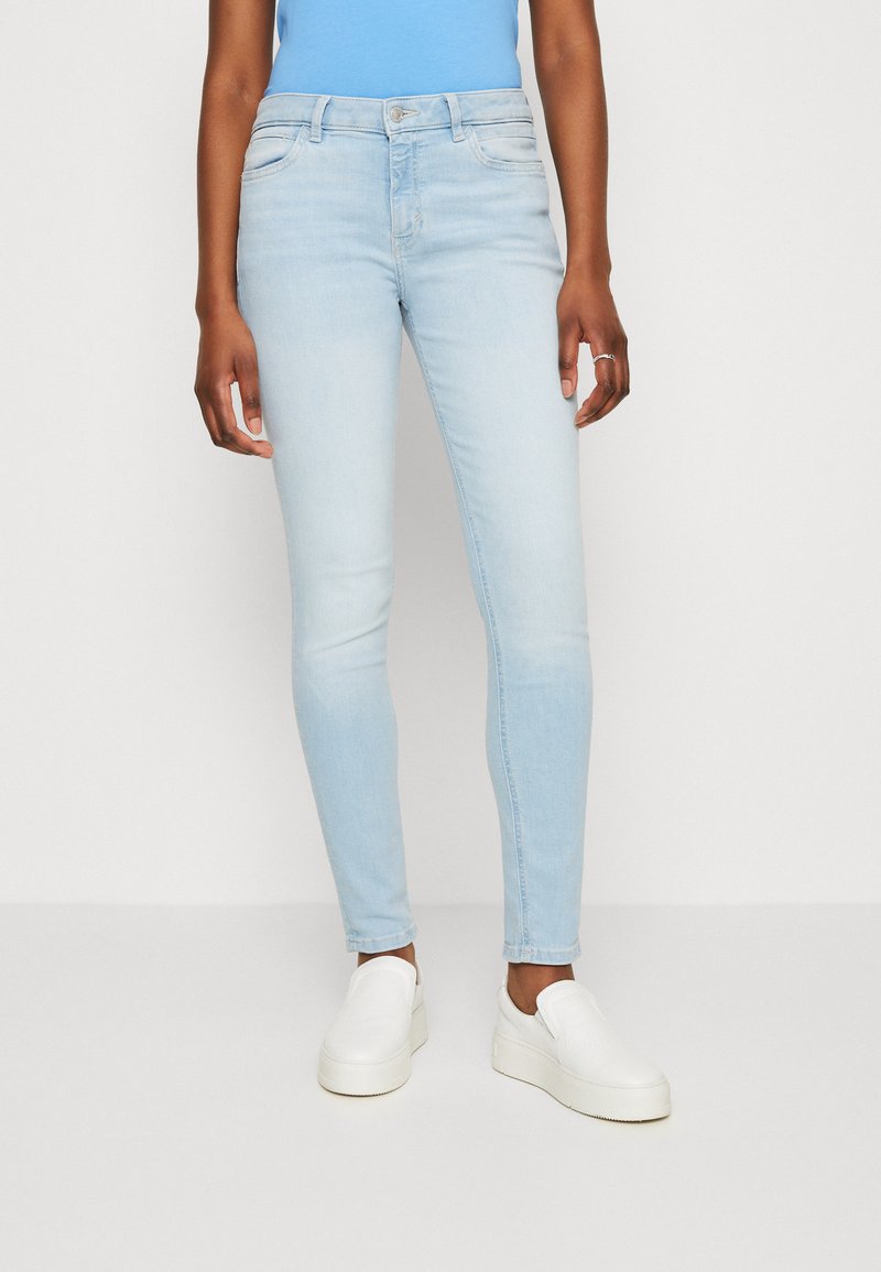 Esprit MEDIUM RISE - Jeans Skinny Fit - blue bleached/bleached denim ...