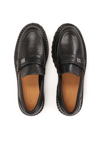 Schwarze Lederloafer mit glatter Oberfläche, runder Zehenpartie und dekorativem Silberlogo. Die Laufsohle verfügt über strukturierte Details für besseren Halt.