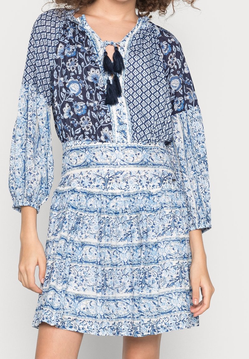 Pepe Jeans Denní šaty - blue