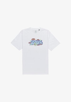 Weißes Baumwoll-T-Shirt mit buntem Grafikdesign, das stilisierten Text, Pilze und eine Figur auf der Vorderseite in der Mitte zeigt. Mit kurzen Ärmeln.
