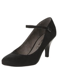 Zapato de tacón alto de ante negro con punta afilada y una delgada correa en el tobillo con un hebilla circular. Parte superior ligeramente texturizada y tacón afilado.