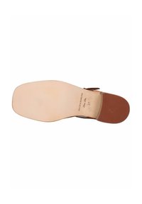 Thumbnail Image 5