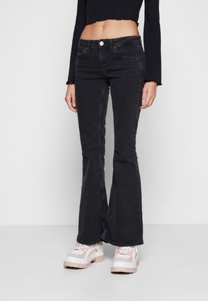 LOW RISE FLARE - Vaqueros a campana - black