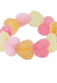 Hjärtformat armband gjort av texturerade, färgglada pärlor i rosa, gult och orange, arrangerade i ett kontinuerligt mönster.