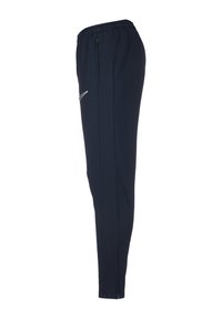 Navyfarbene Sporthosen mit tailliertem Schnitt, elastischem Bund, seitlicher Reißverschlusstasche und dezenten weißen Akzentdetails. Glatte Textur.