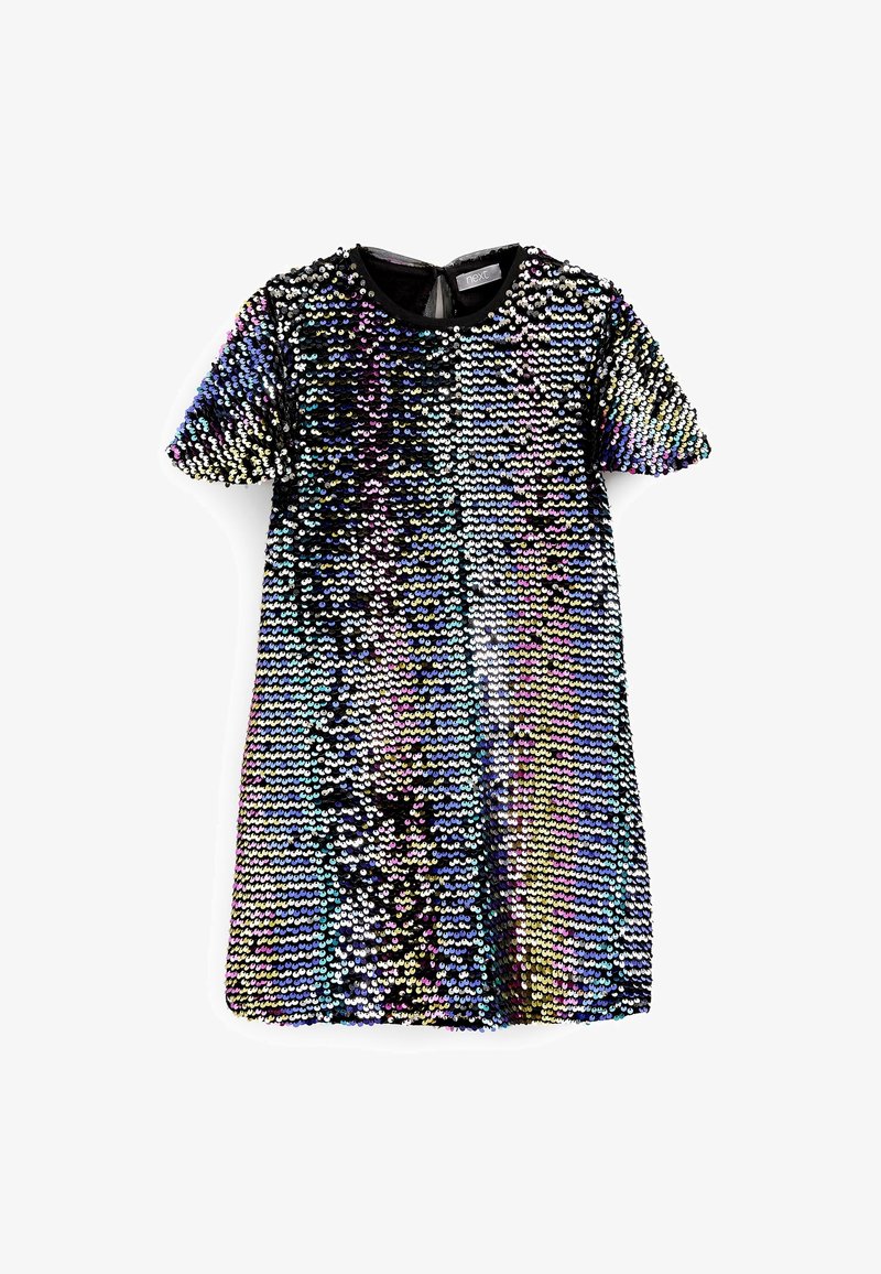 Robe à manches courtes recouverte de sequins multicolores avec un col noir, présentant une texture douce et une silhouette droite.