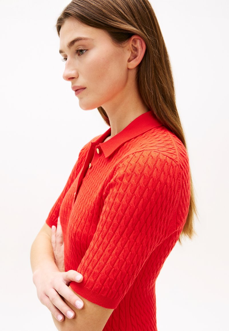 Tommy Hilfiger CABLE KNIT SLIM MINI POLO DRESS - Jumper dress - fireworks/red - Zalando.ie Tommy Hilfiger CABLE KNIT SLIM MINI POLO DRESS - Jumper dress - fireworks/red - Zalando.ie