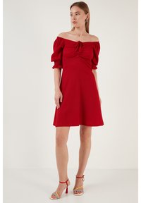 LELA REGULAR FIT - Jurk - red