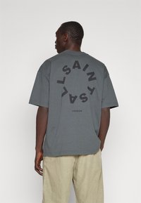 AllSaints TIERRA CREW - Marškinėliai su spaudiniu - galaxy grey