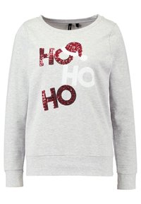 Felpa grigia con scollo rotondo, caratterizzata dalla scritta "HO HO HO" in colori e texture diverse; lettere in glitter rosso, bianco e nero applicate.