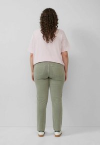 s.Oliver CURVE - T-shirt basic - rosa