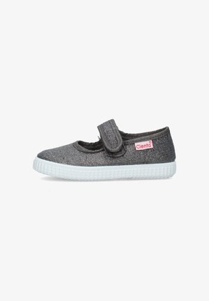 Scarpa Mary Jane in tessuto grigio scuro per bambini con suola in gomma bianca e cinturino in Velcro, etichetta del marchio sul lato.