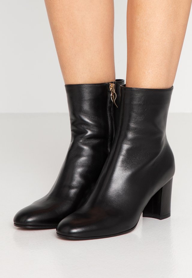 Stivaletti - black