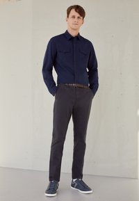 Jack & Jones JFWBRADFIELD - Sapatilhas - navy blazer