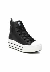 XTI Zapatillas altas - black