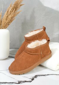 Gooce MINDIKI  - Botas para la nieve - brown